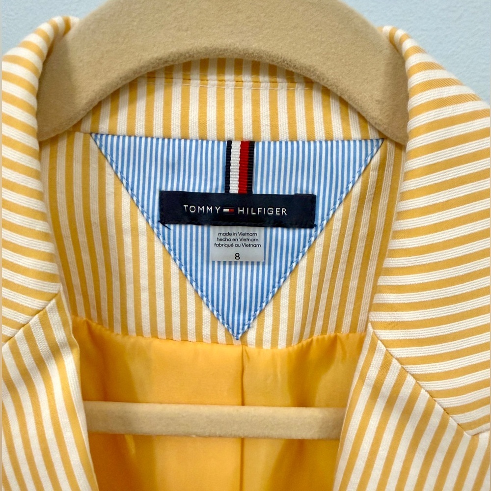 Tommy Hilfiger Yellow Pinstripe Blazer Size 8 - Picture 3 of 5